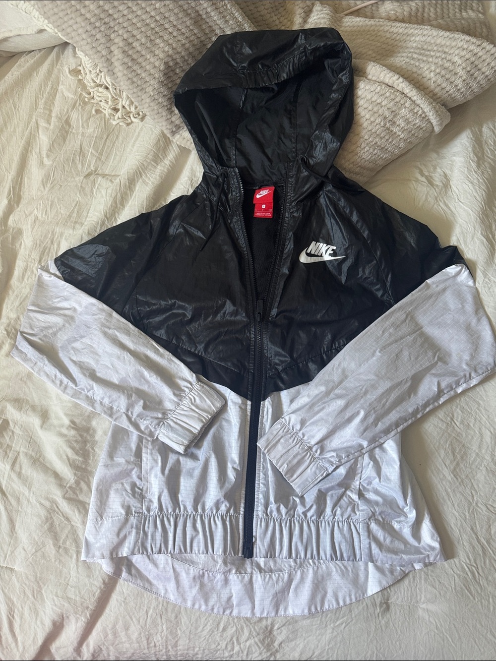 Nike Black and White Colorblock Hooded Windbreaker